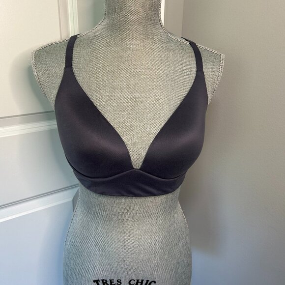 Victoria's Secret Other - Victoria's Secret Gray Lightly Lined Plunge Bra Size 36C EUC